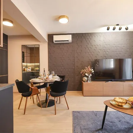 Belvedere Luxury Two Bedroom With Parking Apartment Zadar
